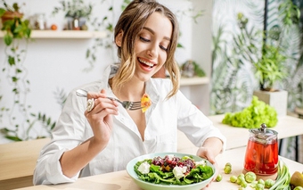 Cách ăn đủ dinh dưỡng nhưng giảm được mỡ bụng