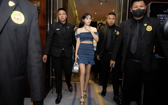 Hyomin (T-ara) khoe vai trần giữa giá lạnh Hà Nội, nhắn nhủ fan bằng tiếng Việt