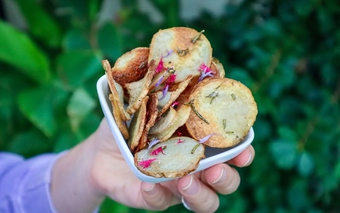 Loại củ hỗ trợ kiểm soát đường huyết, tốt cho tim mạch, bán đầy chợ Việt nhưng không nhiều người biết hết cách chế biến món ngon