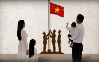 Bộ ảnh hòa bình đẹp vô cùng của gia đình nam MC có tên đặc biệt nhất VTV