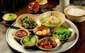 Món ăn ngon mỗi ngày: Gợi ý 30 ngày thực đơn gia đình dễ nấu, đổi món liên tục