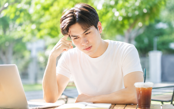 IQ cao chưa chắc sống khôn: 6 sai lầm ngớ ngẩn người thông minh hay mắc