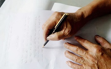 Sau 50 tuổi, cha mẹ có tầm nhìn xa đều âm thầm để lại cho con 3 loại 'tài sản'