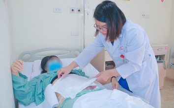 Người phụ nữ 49 tuổi nguy kịch sau hút mỡ bụng tại một phòng khám tư nhân: Bác sĩ cảnh báo nguy cơ này khi chị em làm đẹp cuối năm