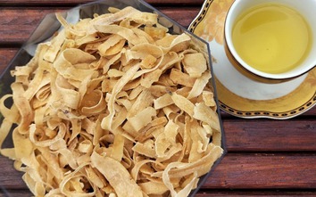 Độc đáo loại mứt từ rễ cây, giá trên nửa triệu đồng 1kg vẫn cháy hàng dịp Tết