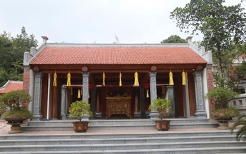 Cận cảnh ngôi chùa nằm dưới chân núi Chương Sơn ở Ninh Bình còn lưu giữ báu vật 1.000 năm tuổi