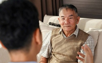 Tôi phát hiện bí mật đen tối của bố vợ nhưng nghe lời đề nghị hấp dẫn của ông khiến tôi khó chối từ