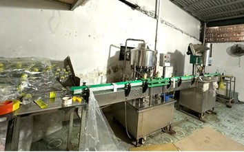 Ninh Bình: Phát hiện cơ sở pha chế dấm giả từ nước lã và axit công nghiệp ở Ý Yên