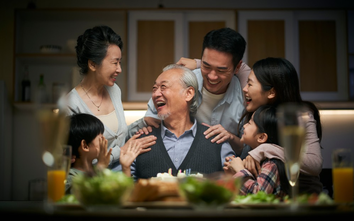 Đi qua nửa đời người mới hiểu: Người có phúc thật sự thường lặng lẽ giấu kín 3 điều này
