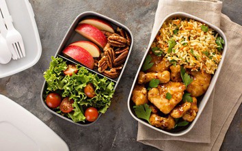 Ăn trưa vào mấy giờ là tốt nhất?