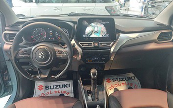Vì sao giá lăn bánh Suzuki Fronx tiếp tục giảm mạnh, SUV 5 chỗ rẻ hơn cả Hyundai Grand i10, Kia Morning?