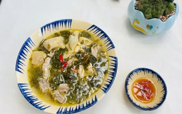 Hướng dẫn làm canh gà lá giang cực ngon