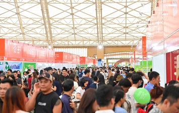 UBND Hà Nội và Bộ Công thương cùng đề nghị dừng thực hiện việc tổ chức bắn pháo hoa nổ tại Lễ Bế mạc Hội chợ Mùa thu