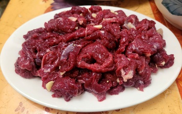 Món ngon ngày lạnh: Cách làm món ngon với thịt bò ngon thơm ngon như nhà hàng vừa ấm bụng vừa bổ dưỡng