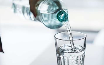 Người bị thận yếu nên uống những loại nước này