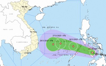 Tin sáng 26/11: Dự báo kịch bản đổ bộ của bão số 15 sắp tới và thời gian gây mưa to; Lộ trình cấm xe máy xăng ở Hà Nội thế nào?