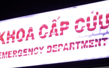 Vợ dìu chồng gầy vào cấp cứu, lộ chuỗi ngày giải độc đến mức chảy máu dạ dày