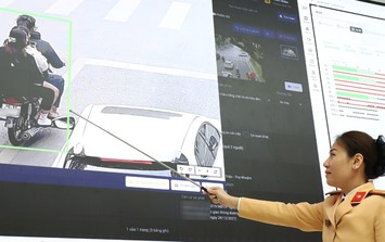 Bên trong Trung tâm chỉ huy CSGT Hà Nội: Camera AI tự động bắt đến 28 loại lỗi