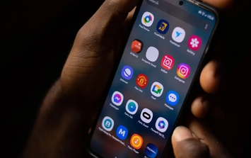 Ngân hàng BIDV, VPB thông báo khẩn tới toàn bộ khách hàng: Người dùng điện thoại cần tắt ngay tính năng này kẻo mất sạch tiền trong tài khoản