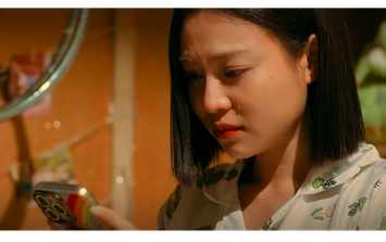 Tú bật khóc khi chấm dứt làm 'bạn online' của Bách