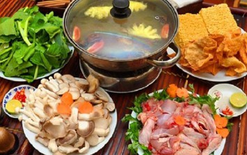 Cách nấu lẩu gà chua cay, thơm ngon cho mùa đông ấm áp