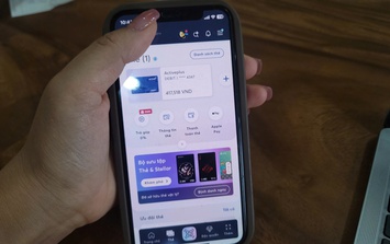 Ngân hàng thu phí tài khoản 22.000 đồng/tháng, dân nghèo chịu thiệt, người dùng hiến kế giảm gánh nặng