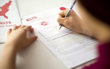 Gần 50 đại học công bố xét tuyển bằng chứng chỉ IELTS