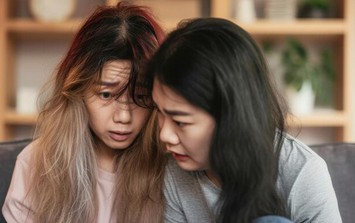 Lấy chồng giàu được một tháng, chị gái đã khóc tức tưởi đòi ly hôn vì chuyện nghịch lý vô cùng