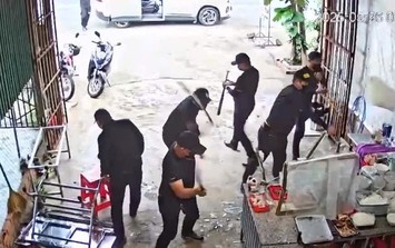 Vụ côn đồ áo đen phá quán phở: Tấn công nhà 2 người thân con nợ để gây áp lực