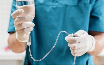 Người phụ nữ 31 tuổi triglyceride trong máu vượt quá 45 lần, thừa nhận 1 sai lầm nhiều người Việt mắc phải