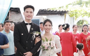 Hẹn hò qua ô cửa sổ, cặp đôi nhà sát vách ở Hà Nội có màn đón dâu thần tốc