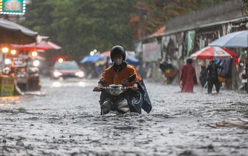 Mưa lớn tiếp diễn ở khu vực Bắc Bộ, nhiều nơi nguy cơ lũ lụt