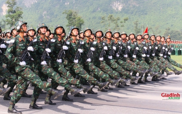 Người dân xem diễu binh, diễu hành 2/9 ở Hà Nội, chọn vị trí nào cho hợp lý?