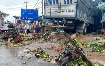Thông tin mới vụ xe tải đâm vào chợ chuối khiến 12 người thương vong ở Quảng Trị