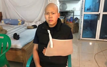 MS 1060: Xót xa hoàn cảnh của nam sinh lớp 12 nguy cơ mất cánh tay trái vì bệnh nặng cần giúp đỡ