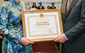 Đáp ứng điều kiện này giáo viên mới được nhận bằng khen của Bộ trưởng