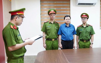 Phú Thọ: Khởi tố Bí thư Đảng ủy, Chủ tịch UBND xã Hợp Kim liên quan vụ khai thác đất trái phép