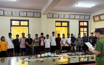 Lạng Sơn: Đánh bạc giữa rừng để né công an, 20 đối tượng bị khởi tố