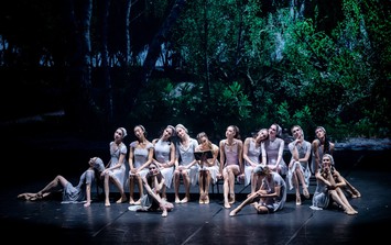 Vở kiệt tác 'Eugene Onegin' của Nga mở màn tại Hà Nội: Vẻ đẹp của ballet và những day dứt về tình yêu
