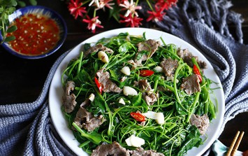 Loại rau dại nghe tên thấy 'bốc mùi', nhưng là vị thuốc hỗ trợ tiêu hóa và giải độc cực tốt, chế biến đơn giản