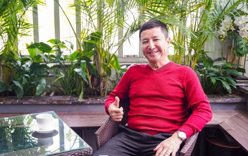 NSƯT Chí Trung: ‘Tôi nhiều bệnh, bạn gái lại kém 20 tuổi, tôi không thể ràng buộc’