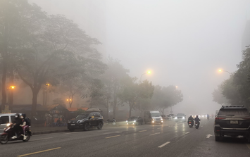 Hàng triệu người dân Hà Nội và miền Bắc ngán ngẩm điệp khúc thời tiết kéo dài trước khi đón không khí lạnh