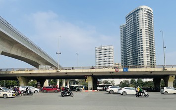 Miền Bắc nắng liên tục rồi lại thay đổi thời tiết đột ngột