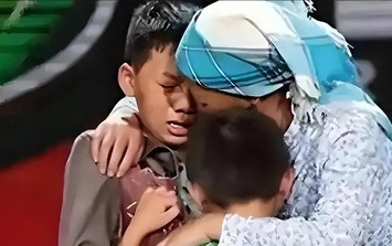 Quyết định rơi nước mắt của cậu bé 14 tuổi bị mẹ bỏ rơi nhưng tiêu hết 5,72 tỷ đồng ủng hộ chỉ trong nửa ngày