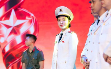 Nữ Thượng úy 9X tài sắc là Gương mặt trẻ Công an Thủ đô tiêu biểu 2025