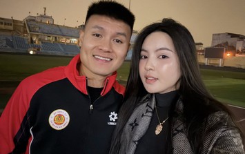 Bà xã Quang Hải khoe vòng cổ kim cương giá trị tiền tỷ