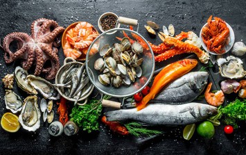 Những thức ăn không nên nấu lại hoặc hâm nóng lại bằng lò vi sóng