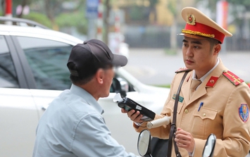 Tin sáng 16/4: Cục CSGT lên tiếng về thông tin nâng mức phạt Nghị định 168; Những ai không phải xác thực thuê bao di động?