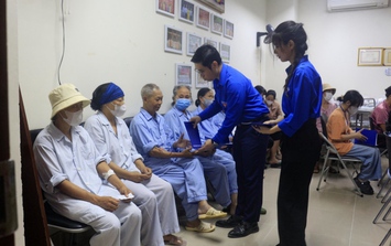 Dấu ấn đậm nét của tuổi trẻ HaUI từ chuỗi hoạt động ‘Hành trình tuổi trẻ vì cộng đồng’