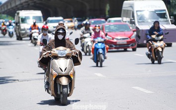 Tin sáng 21/4: Nắng nóng diện rộng sắp quay trở lại ở tỉnh thành nào? CSGT sử dụng flycam, camera AI bắt lỗi tài xế dừng đỗ xe sai quy định